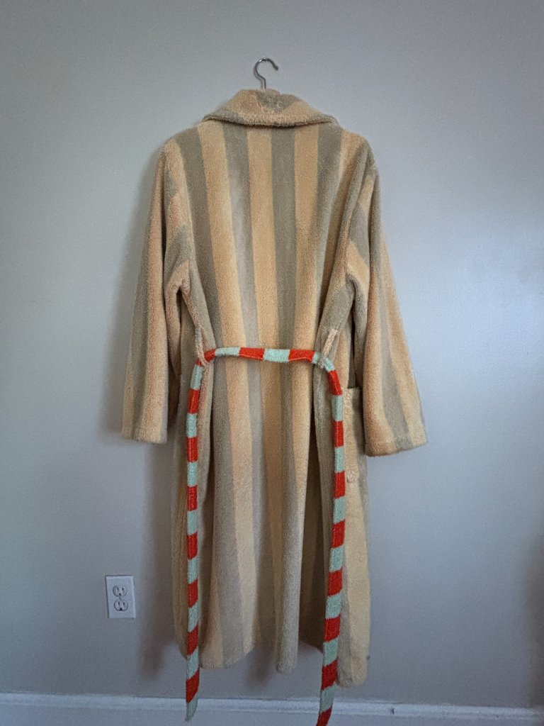 Dusen Dusen Robe Size L — image 4 of 5